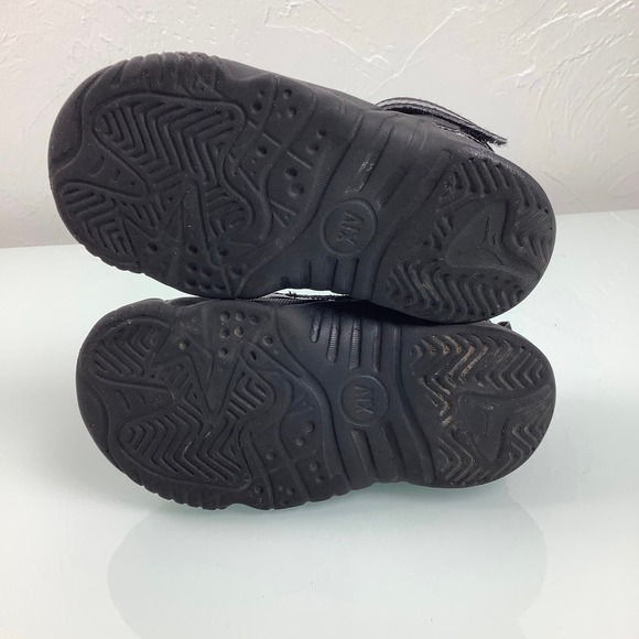 Jordan Jumpman Two Trey Black University Red toddler SZ 8C - Picture 9 of 12